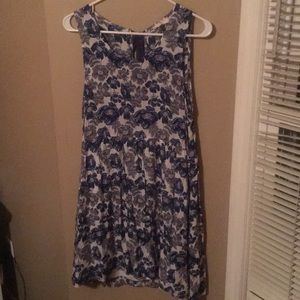 Amaze boutique Blue and grey floral dress